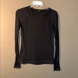 Lululemon Women’s Run For Gold Stripe Long Sleeve Black Pullover Top SZ 2